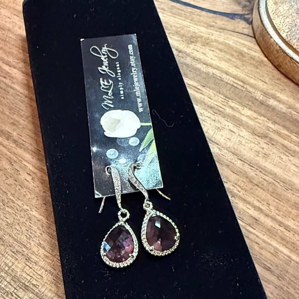 Pearl Cut Amethyst Drop Silver Earrings - NEW